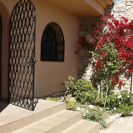 Gregal Villa *